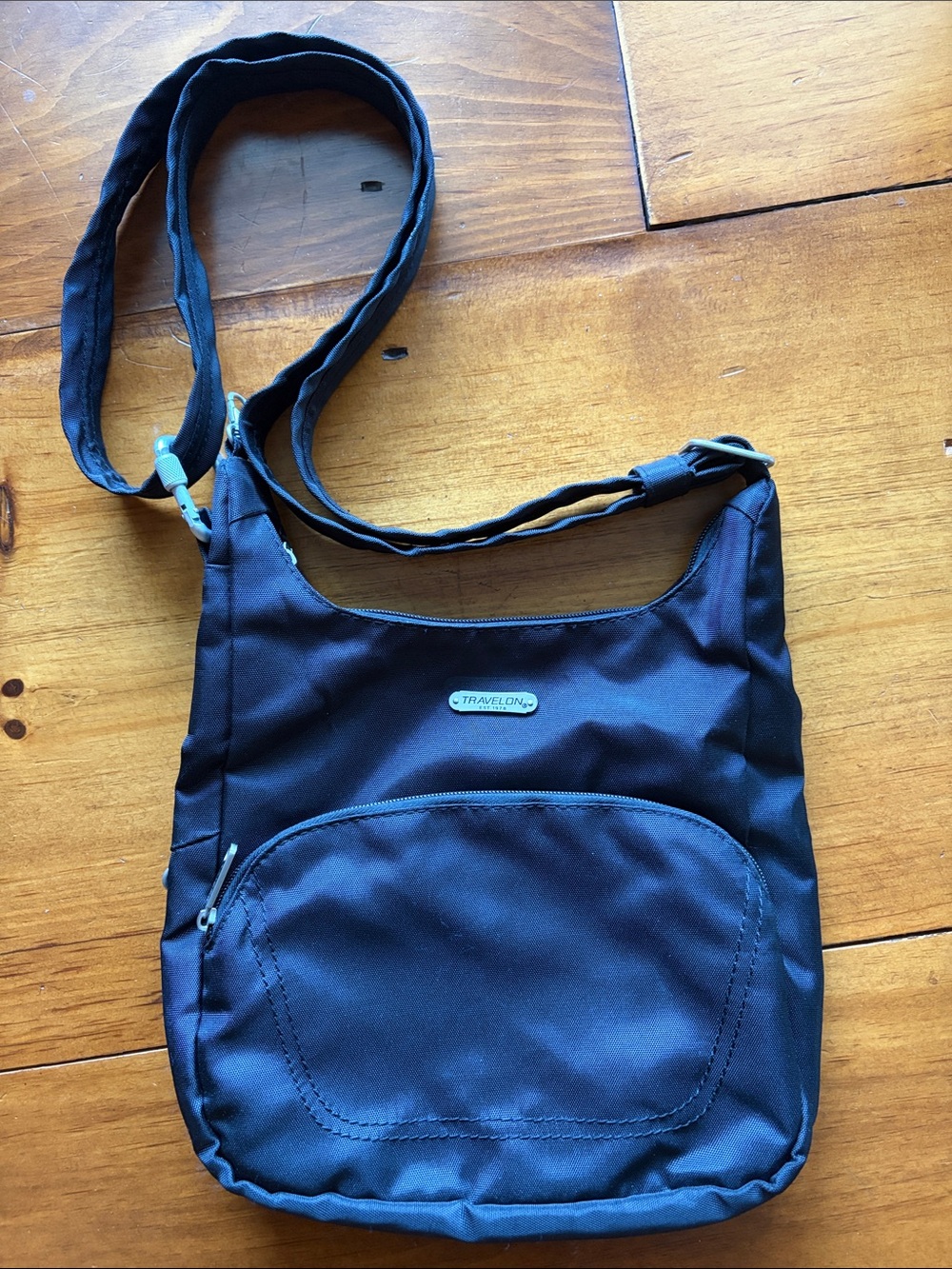 Travelon Anti-Theft Black Nylon w/ Silver Tone Hardware Crossbody Purse Bag